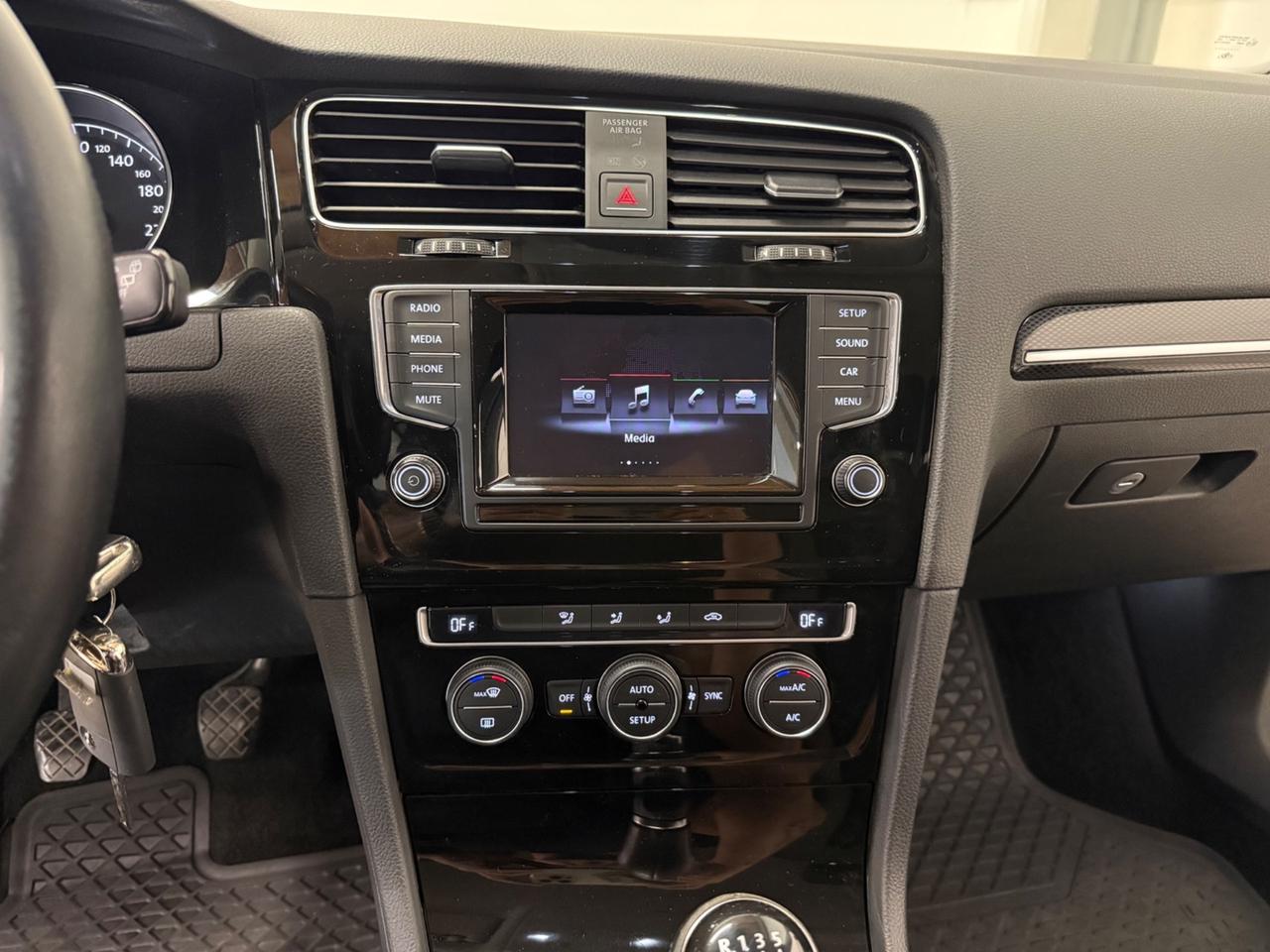 Volkswagen Golf Variant 2.0 TDI Highline BlueMotion Technology