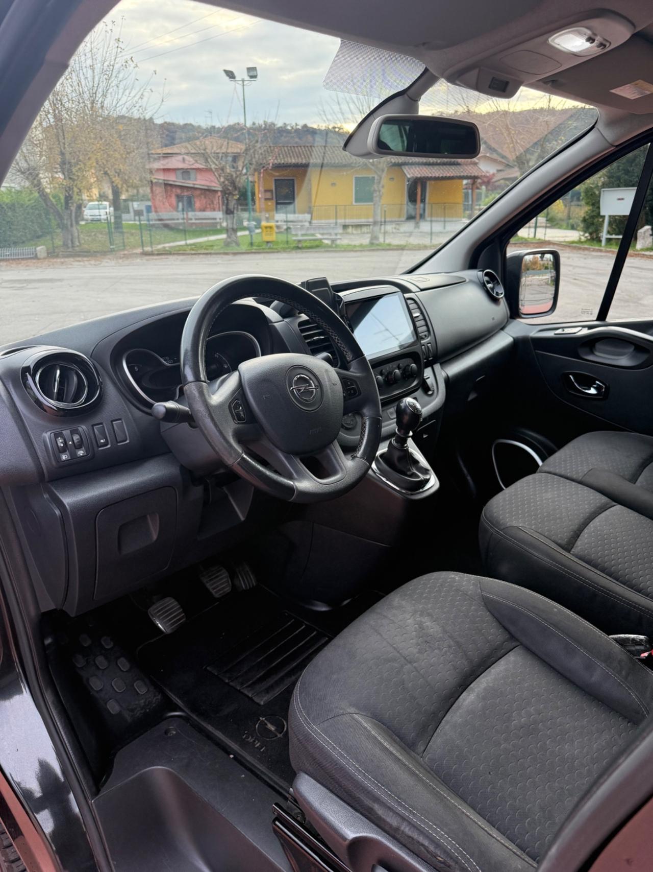 Opel Vivaro 27 1.6 BiTurbo S&S EcoFLEX PC-TN Combi
