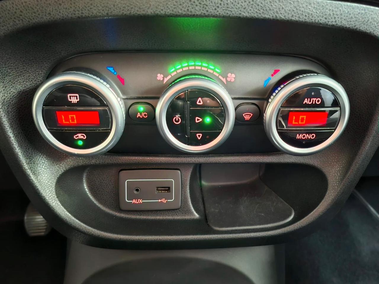 Fiat 500L 1.6 Multijet 120 CV Lounge 2016