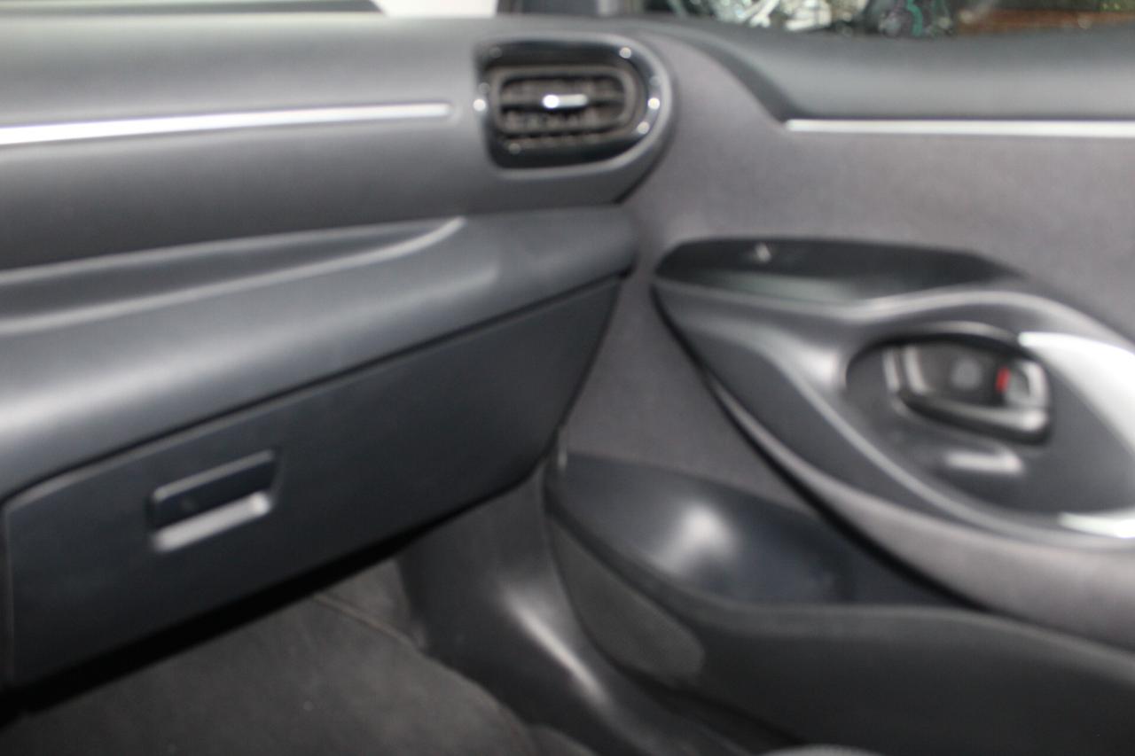 Toyota Yaris HYBRID TREND