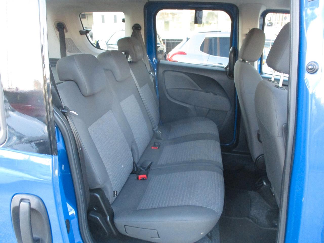 Fiat Doblo Doblò 2.0 MJT 7 POSTI CON GANGIO TRAINO