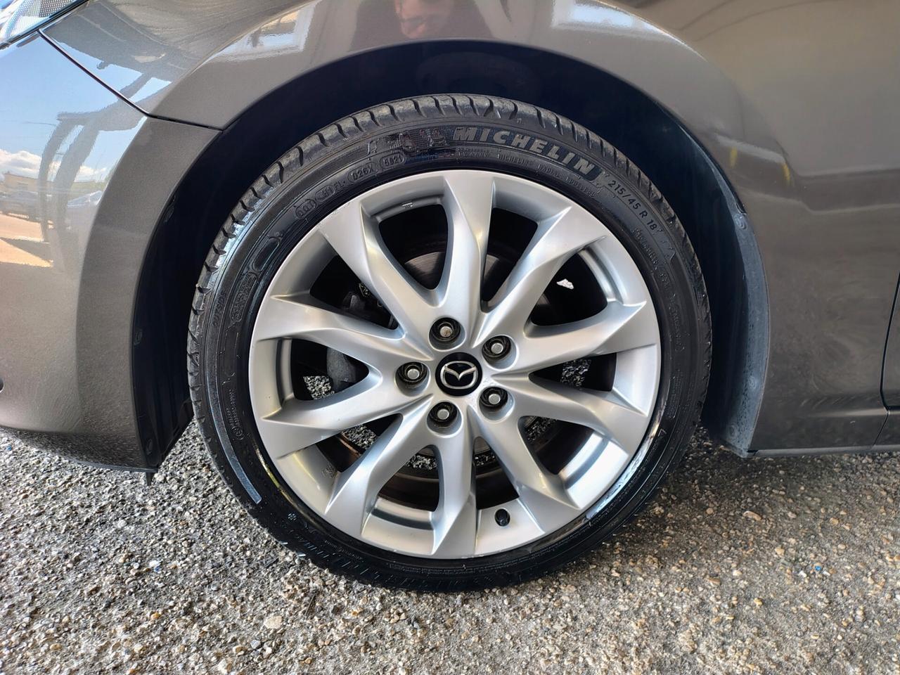 Mazda 3 Mazda3 2.2 Skyactiv-D Exceed