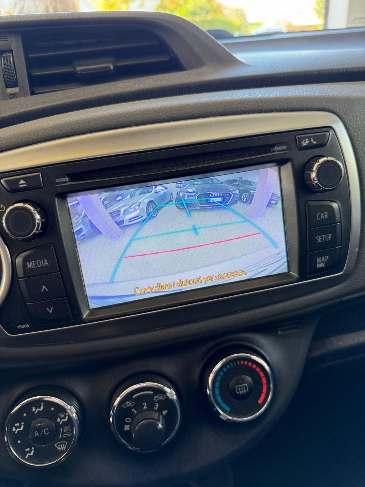 Toyota Yaris 1.4 D-4D 5 porte Lounge