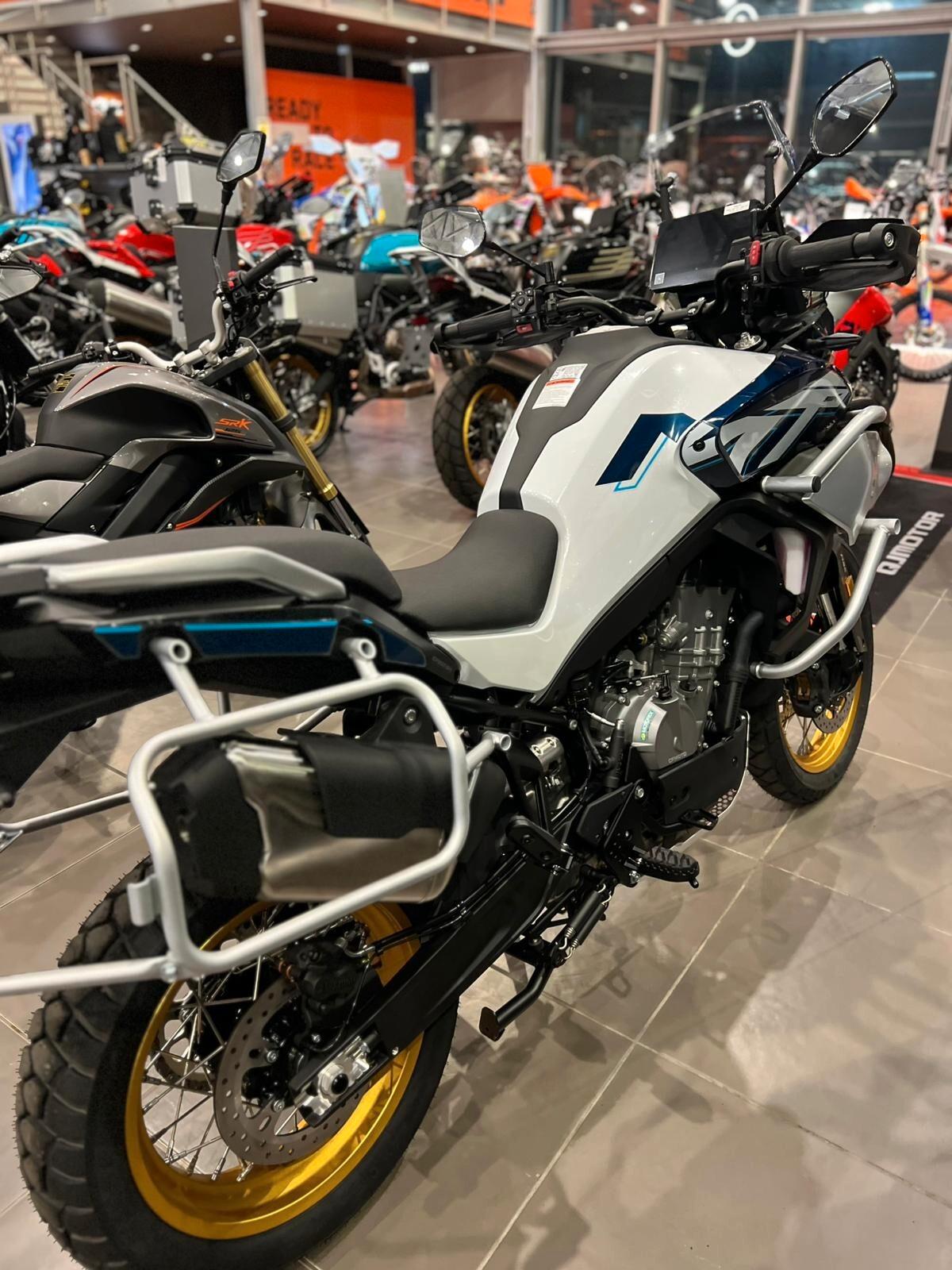 Cf Moto 800MT TOURING