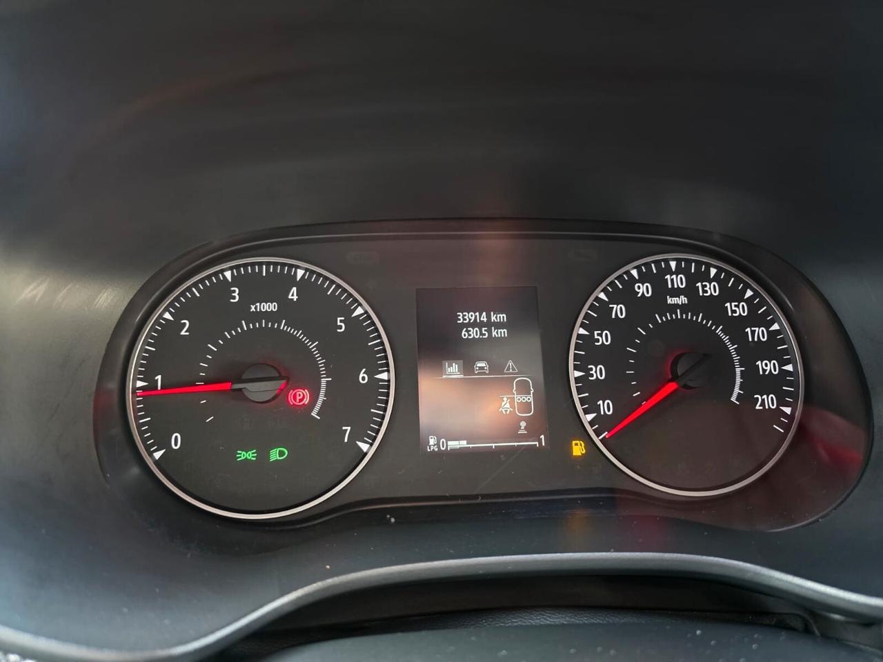 Dacia Jogger 1.0 TCe GPL 100 CV 5 posti Essential