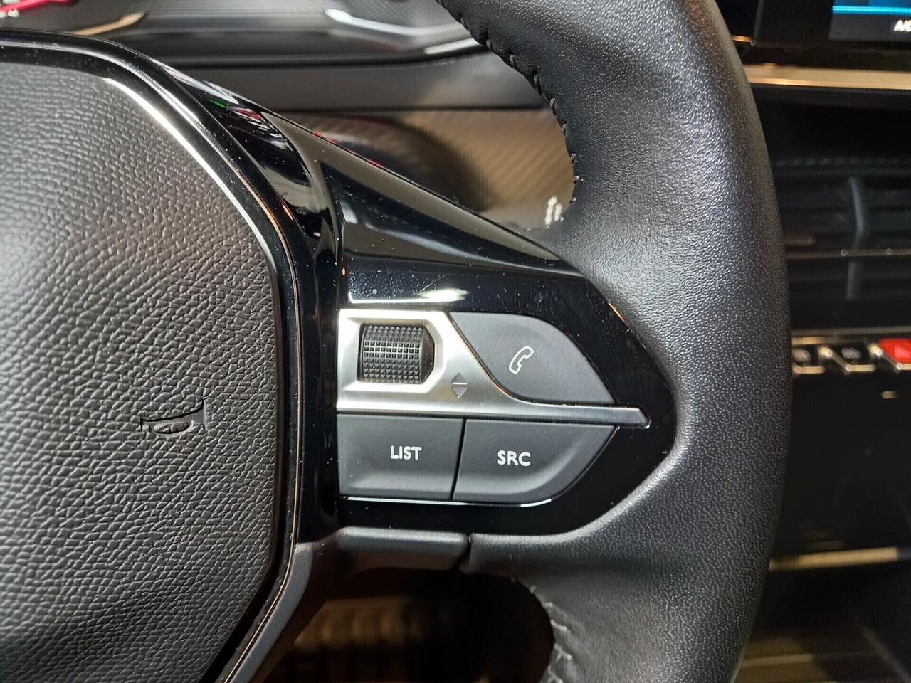 Peugeot 2008 29.000 KM 2021
