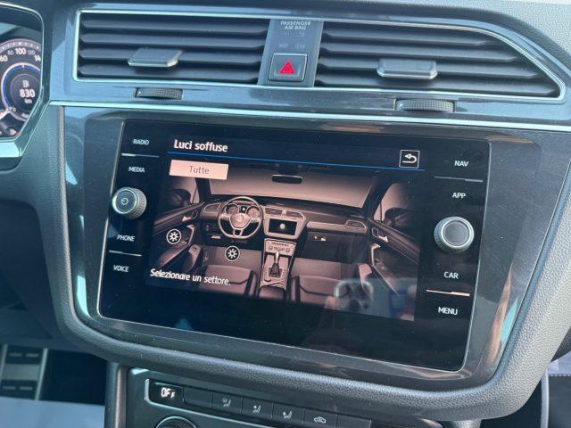 VOLKSWAGEN Tiguan 2.0 TDI DSG R-LINE GARANZIA Iva esp
