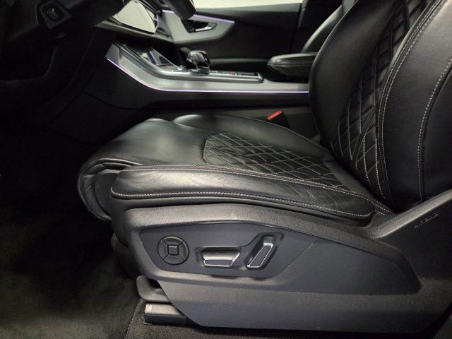 AUDI Q8 55 TFSI quattro Sline IVA ESPOSTA