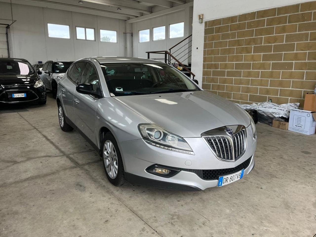 Lancia Delta 1.6 MJT DPF Platino