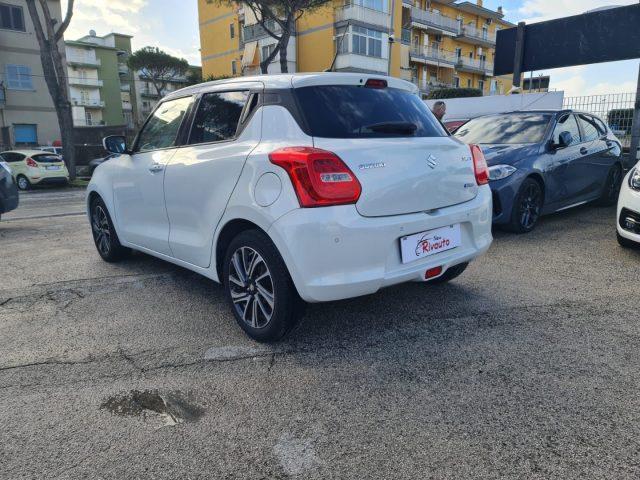 SUZUKI Swift 1.2 Hybrid CVT Top Automatica