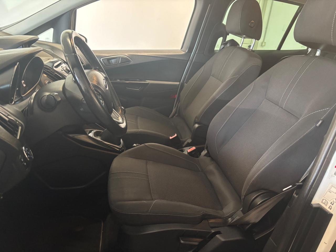 Ford B-Max 1.4 B/GPL Titanium |OK NEOPATENTATI |
