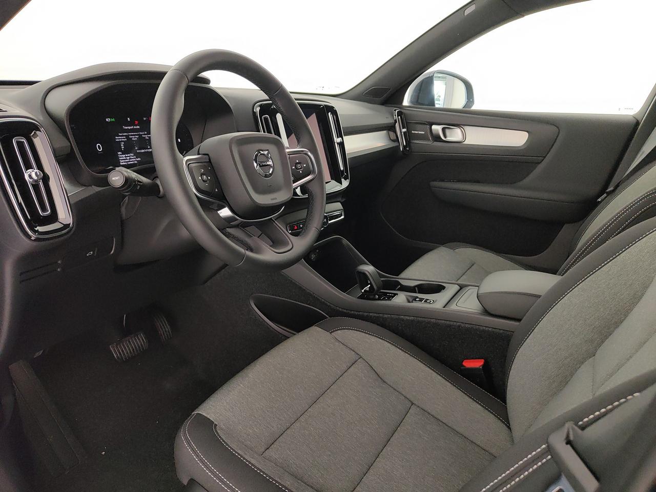 VOLVO XC40 2.0 b3 Core auto
