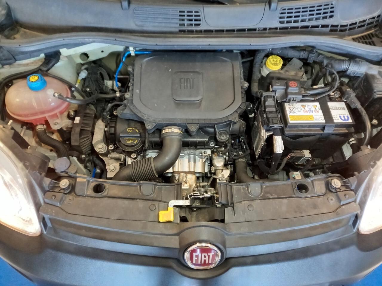 Fiat Panda 1.0 GSE S&S Hybrid Pop Van 2 posti