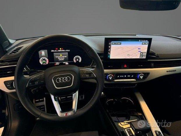 AUDI A4 Avant 40 TDI q. S tronic S line +19"+Mat