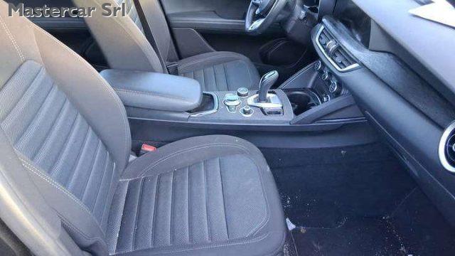ALFA ROMEO Stelvio Stelvio 2023 2.2 Super Q4 210cv auto TG: GP106BG