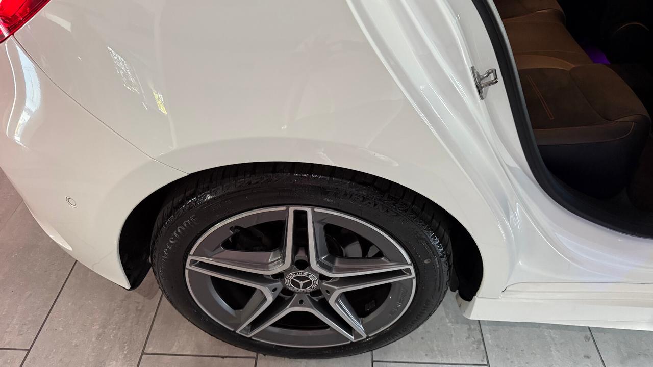 Mercedes-benz A 180 d Premium AMG