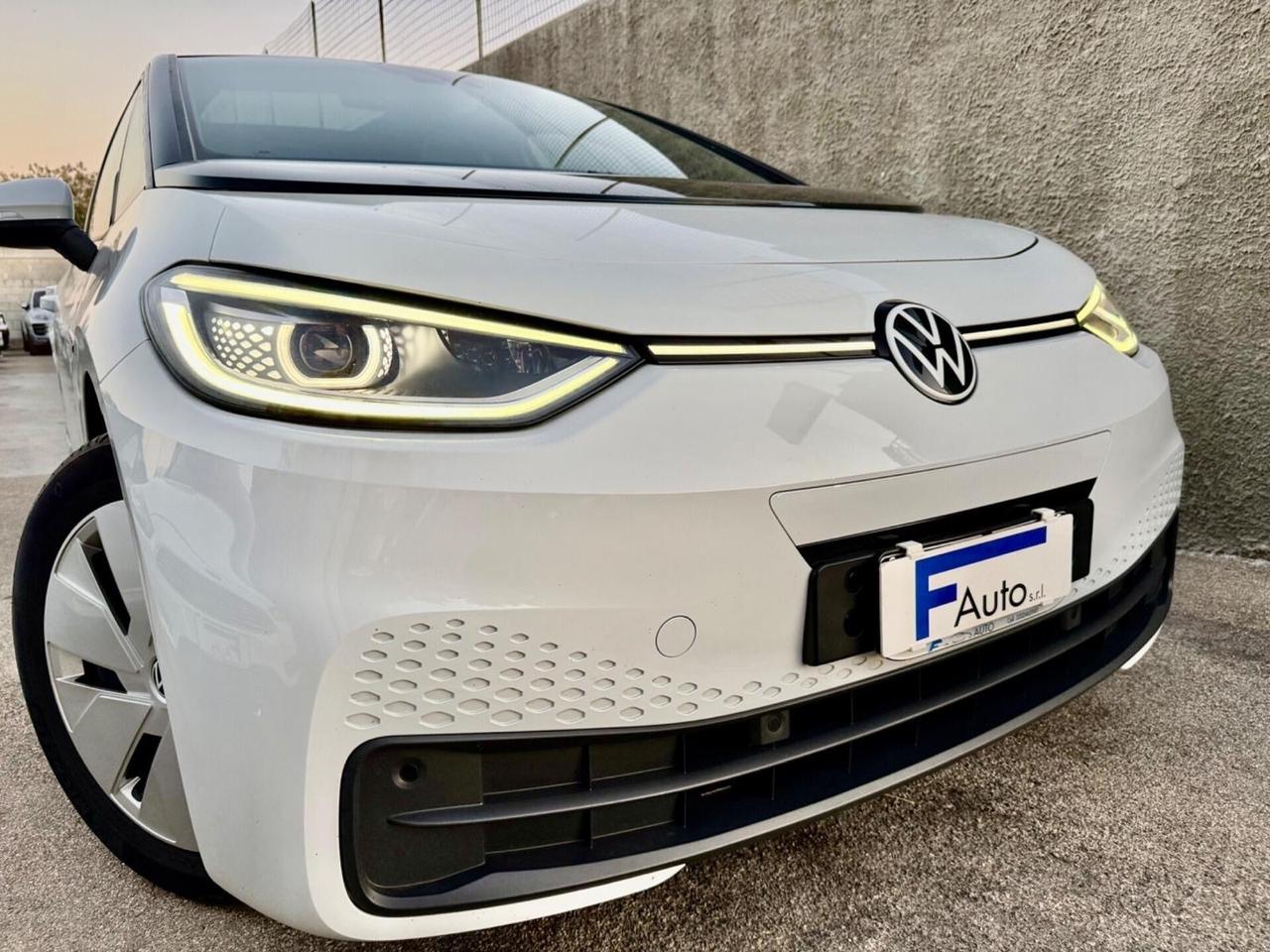 Volkswagen ID.3 58 kWh,Tetto panoramico,LED ambiete,Full LED,ecc.