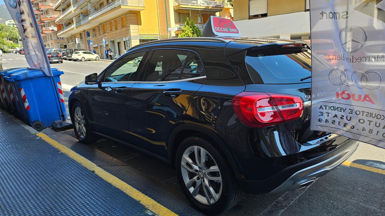 Mercedes-benz GLA 200 d Sport automatica garanzia 12 mesi