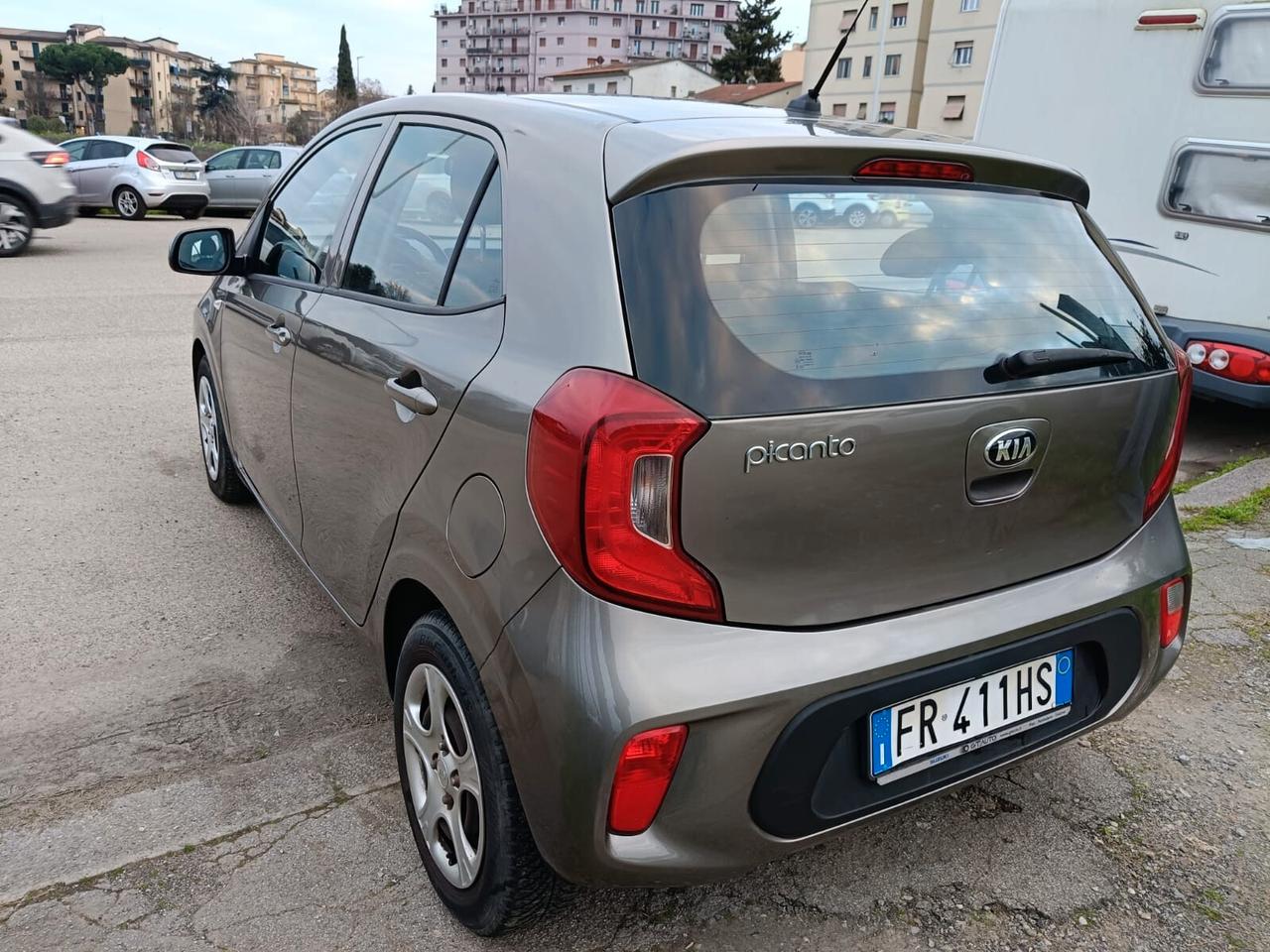 Kia Picanto 1.0 benzina