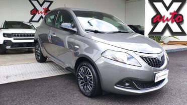 Lancia Ypsilon 1.0 FireFly 5 porte S&S Hybrid Platino