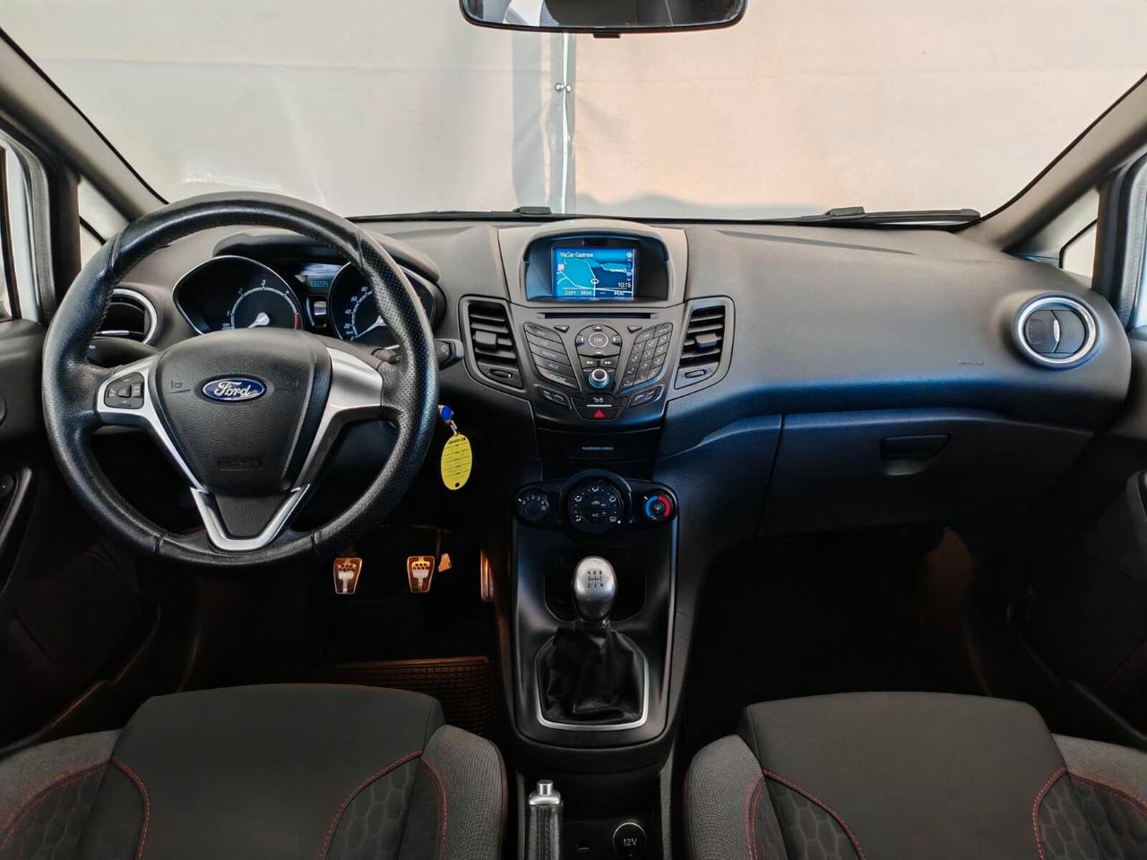 Ford Fiesta 1.5 TDCi 75CV 5 porte ST-Line