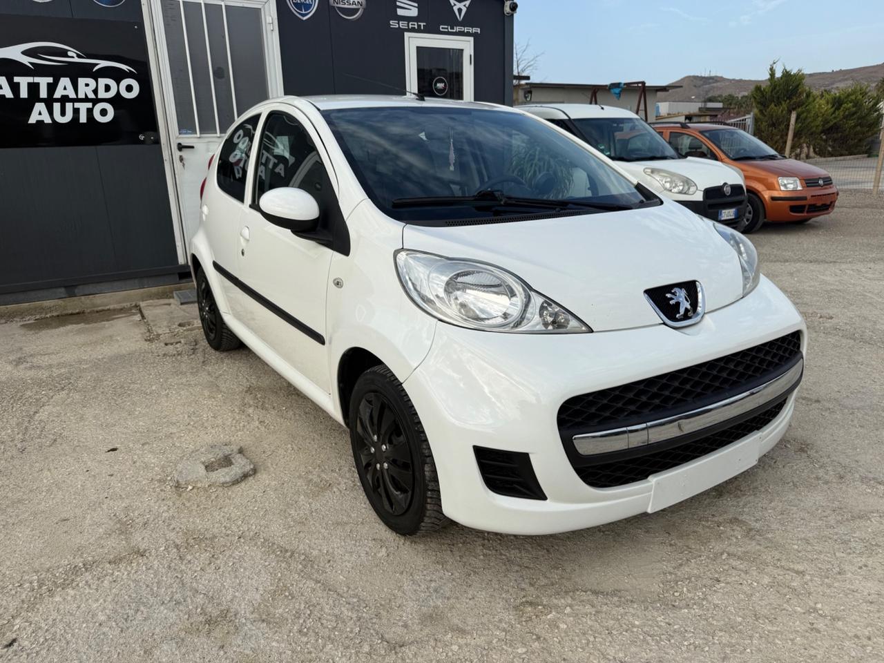 Peugeot 107 1.0 68CV 5p. Desir