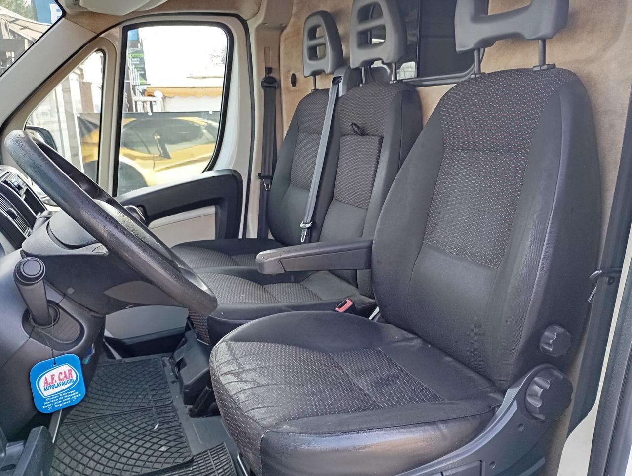 Peugeot Boxer 2.2 HDi 130CV L2H2