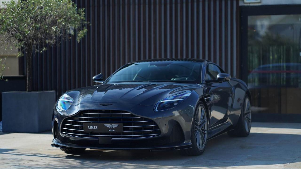ASTON MARTIN DB12 V8 COUPE 26MY