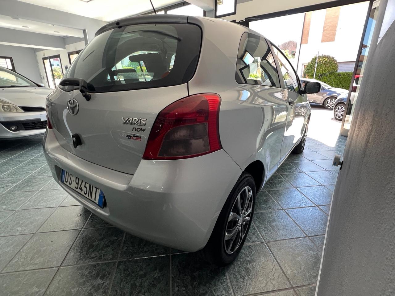 Toyota Yaris 1.0 3 porte