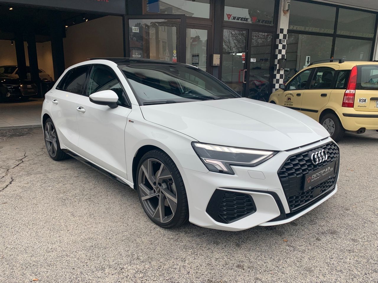 Audi A3 Sportback 35 TDI S tronic S line - TETTO | MATRIX LED | R 19