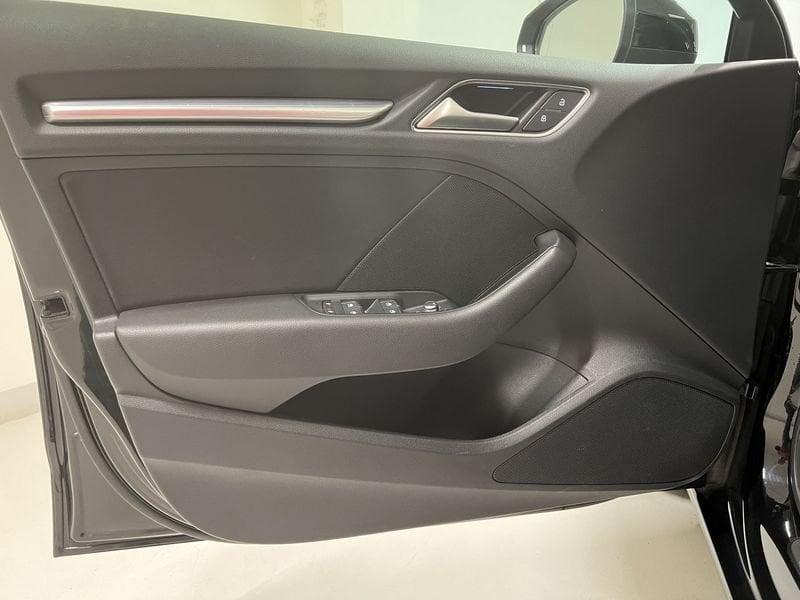 Audi A3 Sportback 35 TFSI COD S-Tronic Sport - prezzo vero senza obbligo di finanziamento