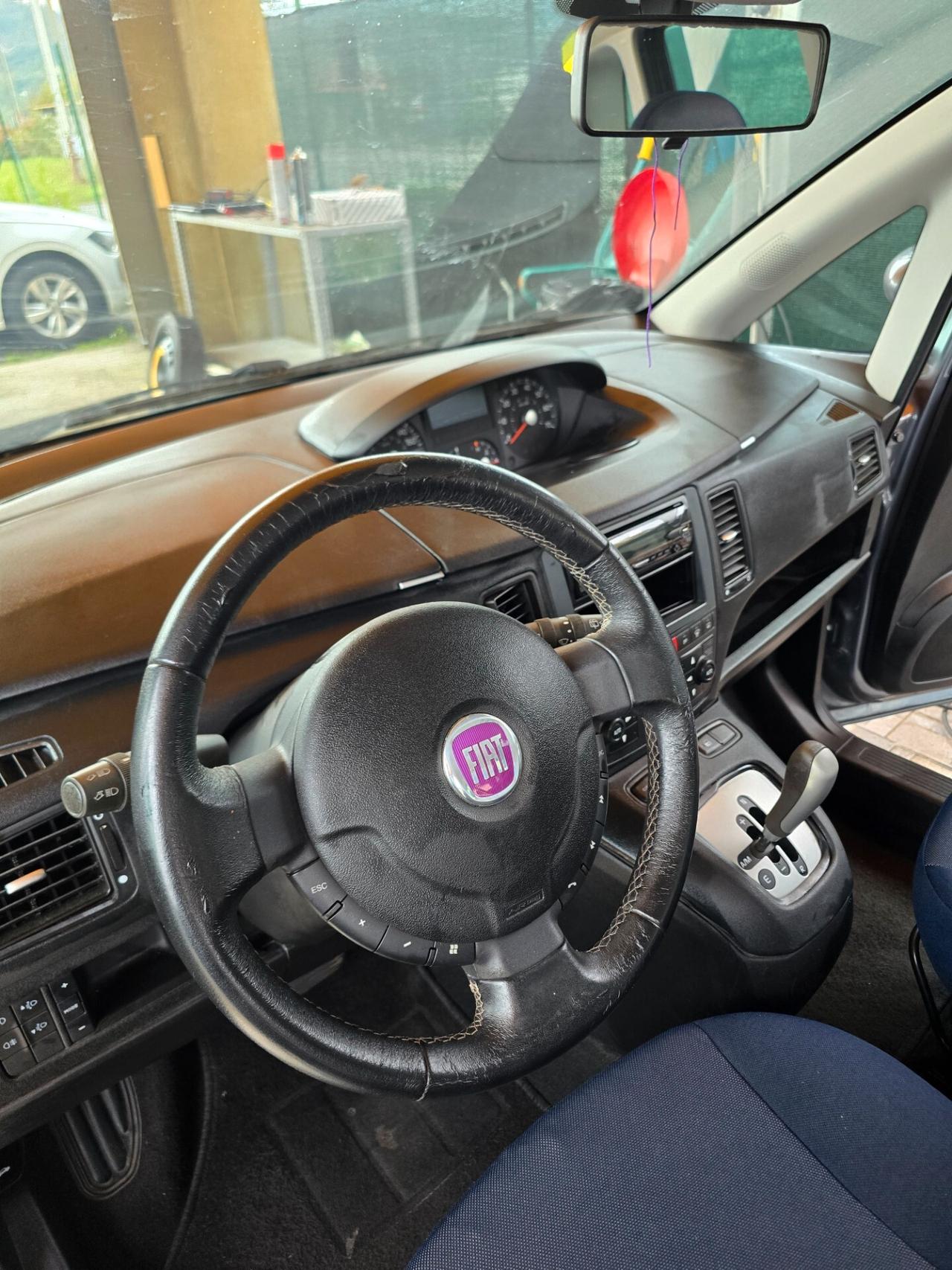 Fiat Idea 1.4 95cv gpl automatica