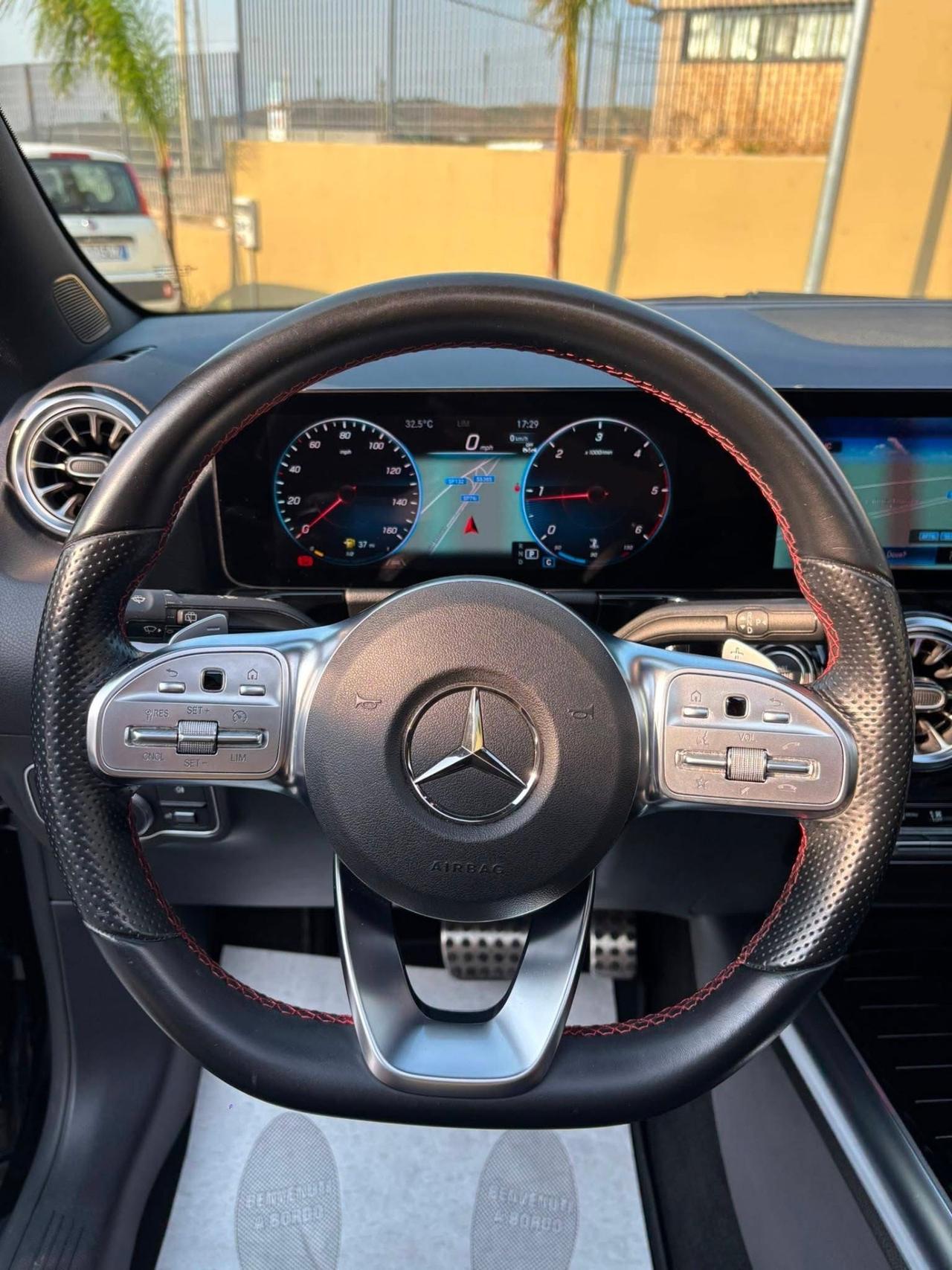 Mercedes-benz GLA 200 d Automatic AMG 150 cv