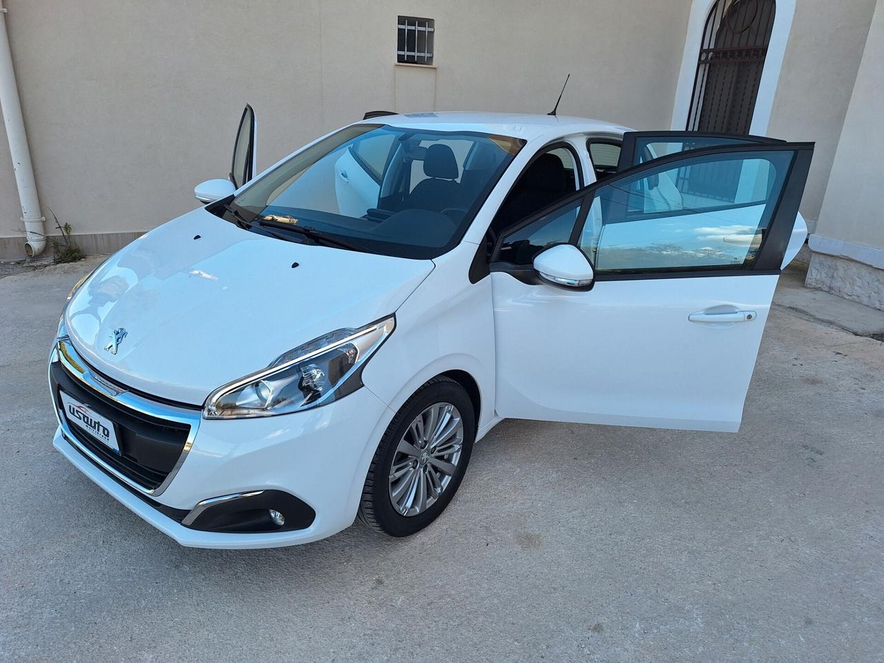 Peugeot 208 1.5 hdi 100 cv NAVI/CARPLAY 2019