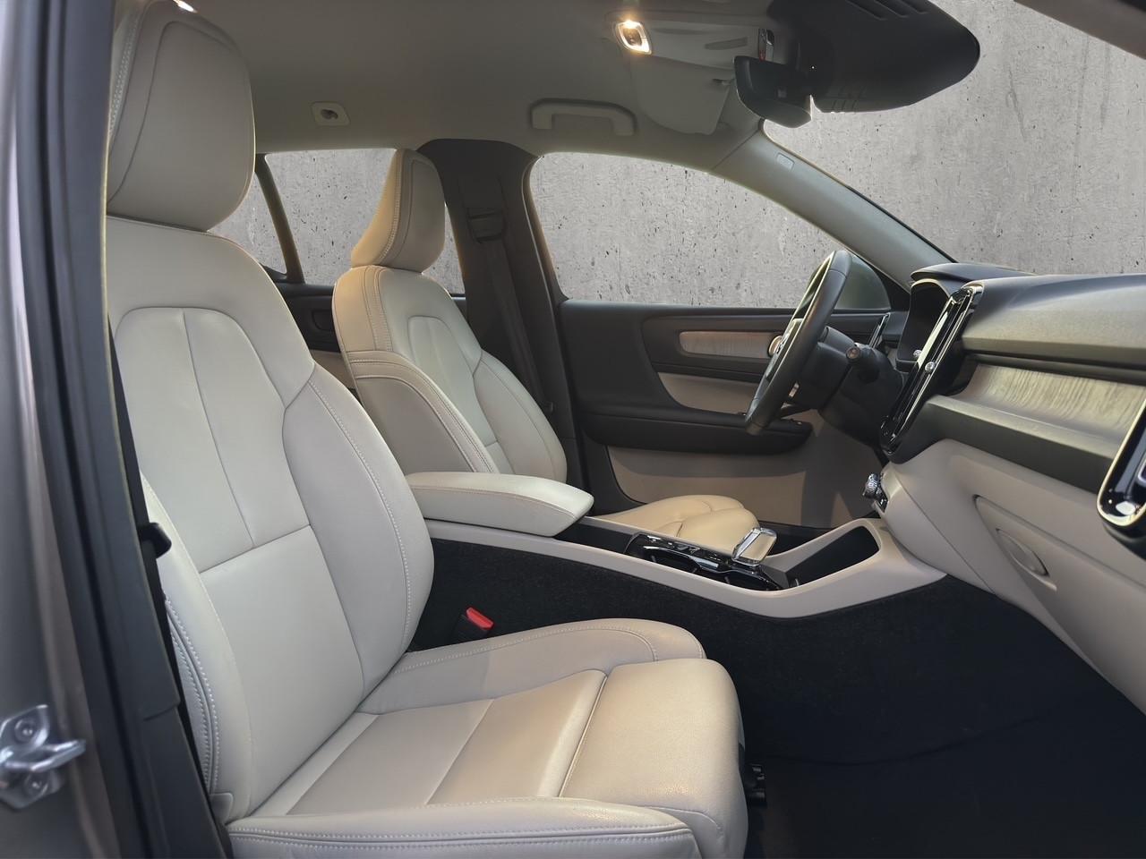 Volvo XC40 T5 Recharge Plug-in Hybrid Inscription