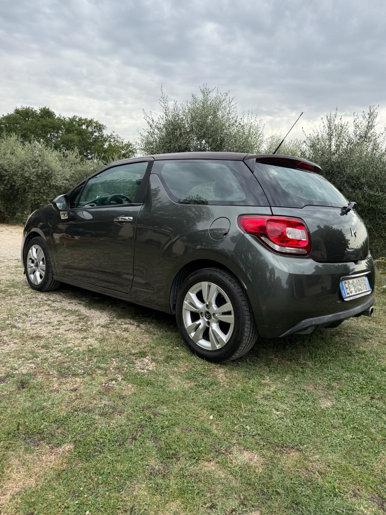 Ds DS3 3 1.4 HDi 70 Just Black