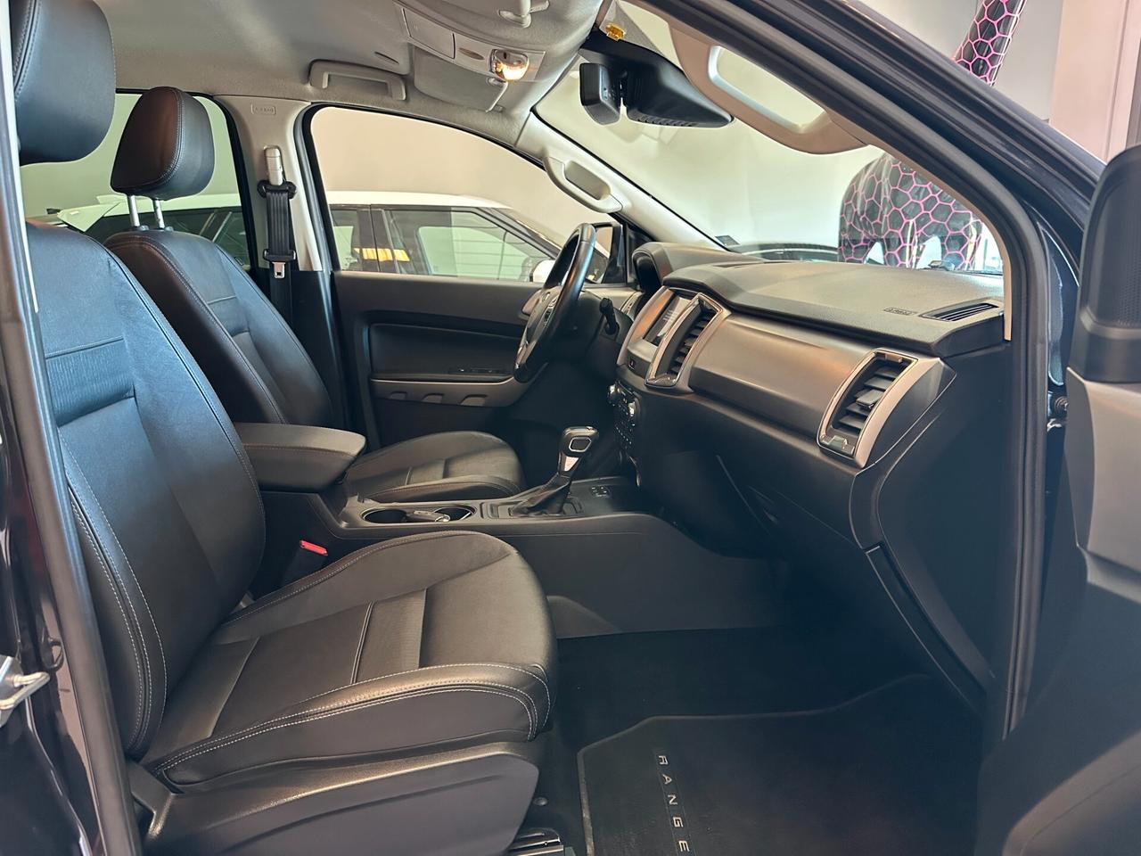 Ford Ranger 2.0 TDCi DC Limited 5 posti AUTOCARRO N1 GANCIO TRAINO