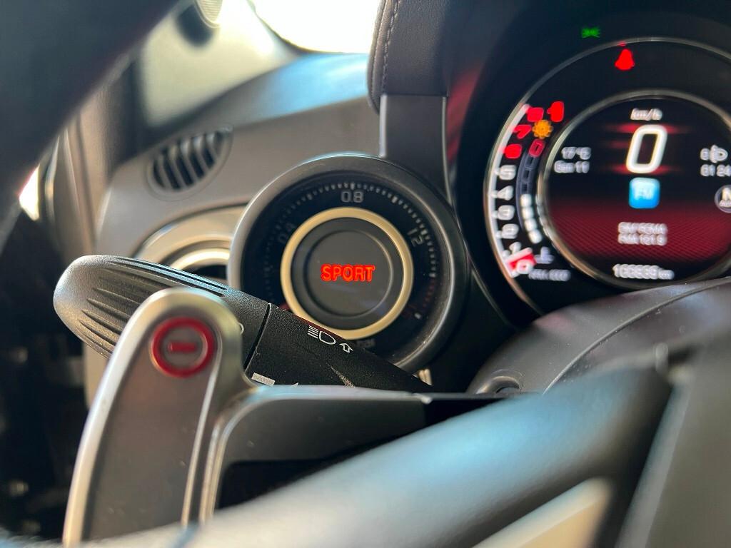 Abarth 595 1.4 Turbo 140 CV / Cambio MTA F1 / E6