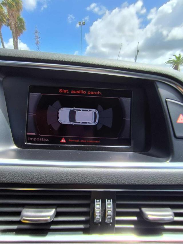 AUDI Q5 2.0 TDI 177 CV quattro Business