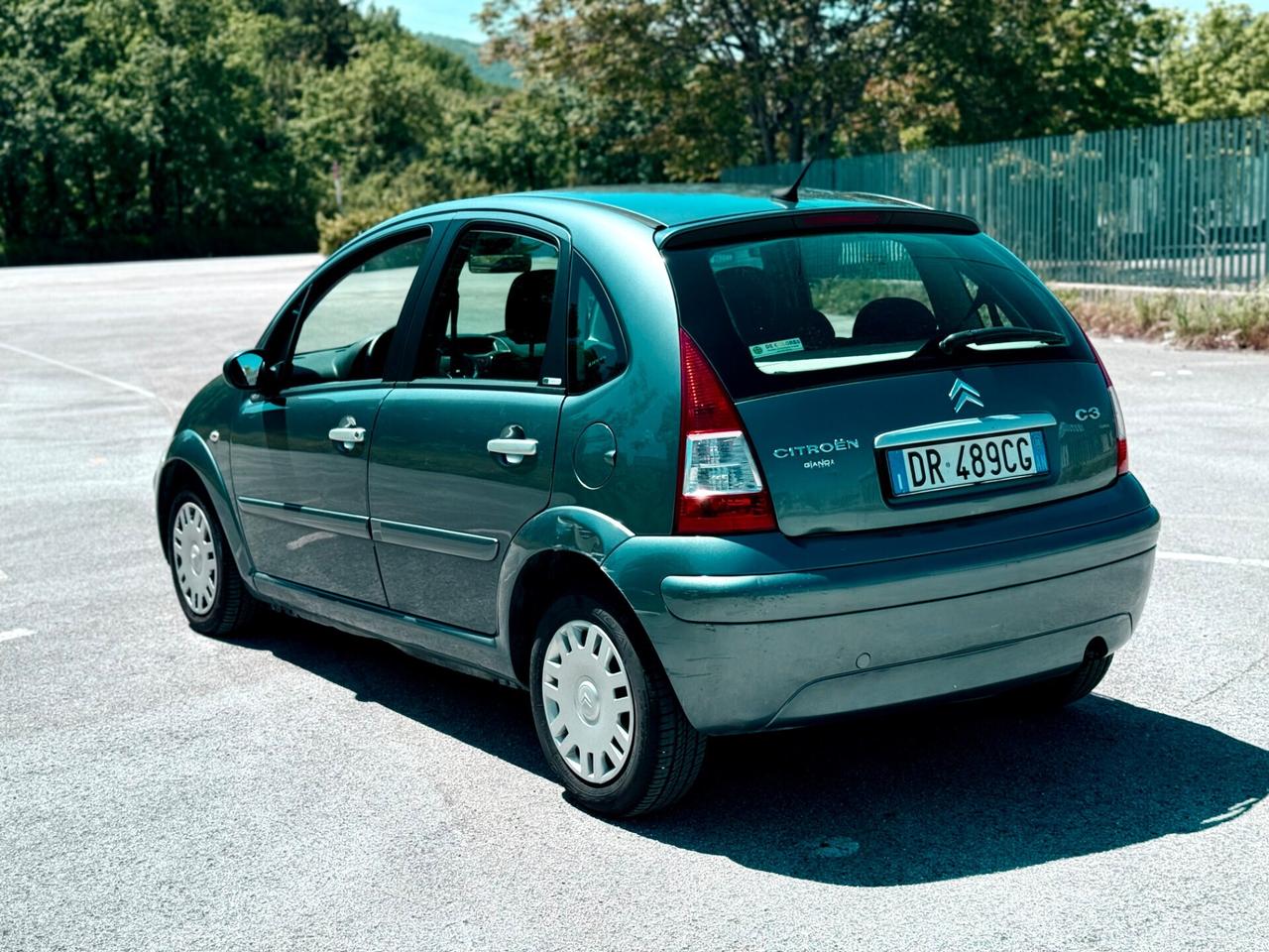 Citroen C3 exclusive 1.1 Benzina 90milaKM NEOPATENTATI