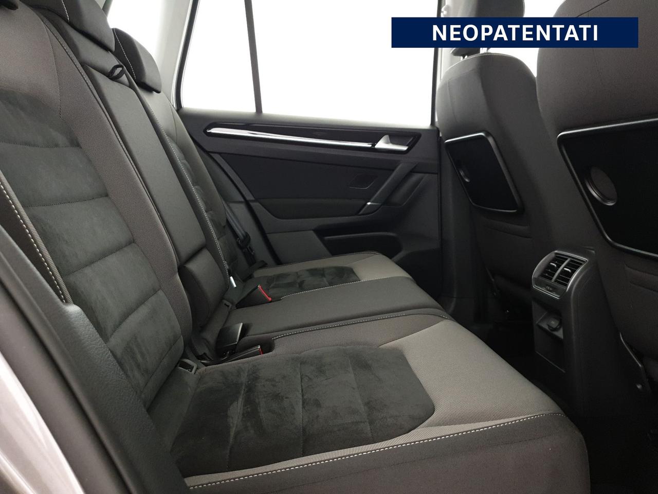 Volkswagen Golf sportsvan 1.6 tdi highline 110cv