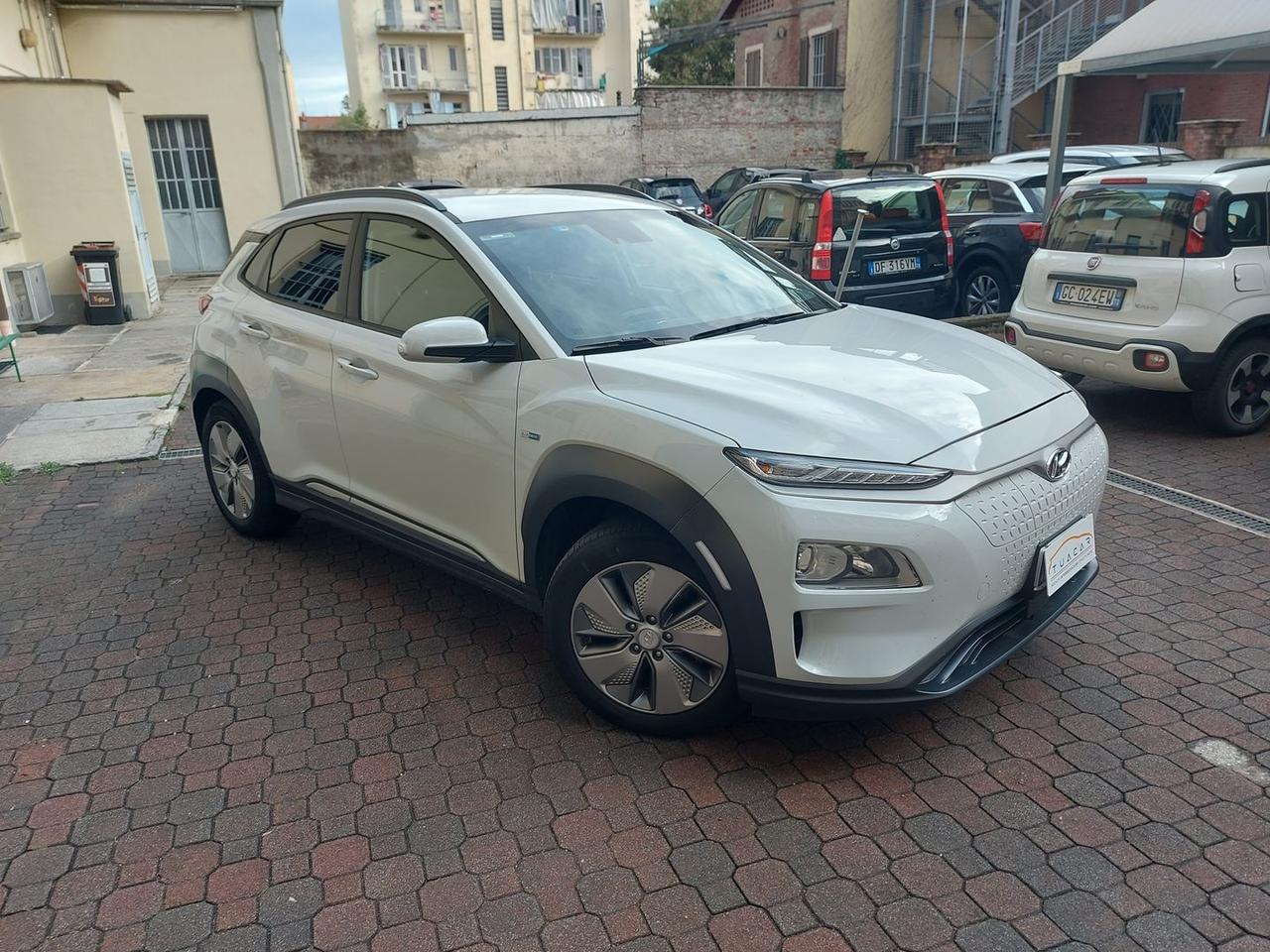Hyundai Kona EV 39.2 kWh