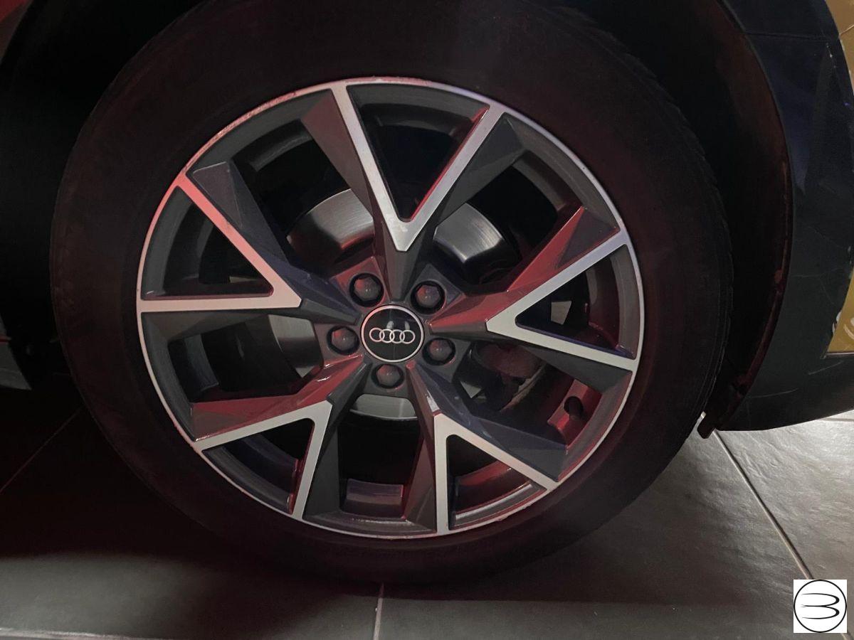AUDI - A1 - citycarver 35 TFSI Admired