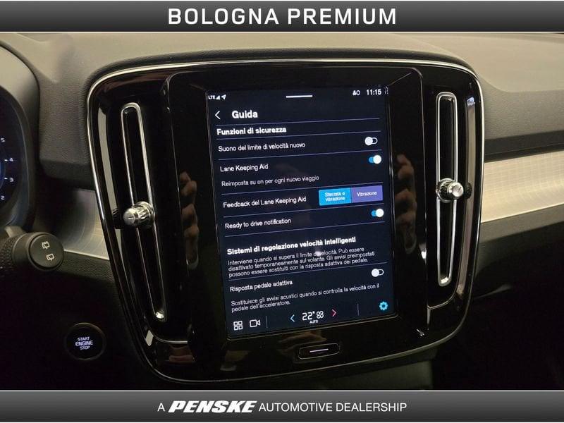 Volvo XC40 XC40 B3 automatico Core