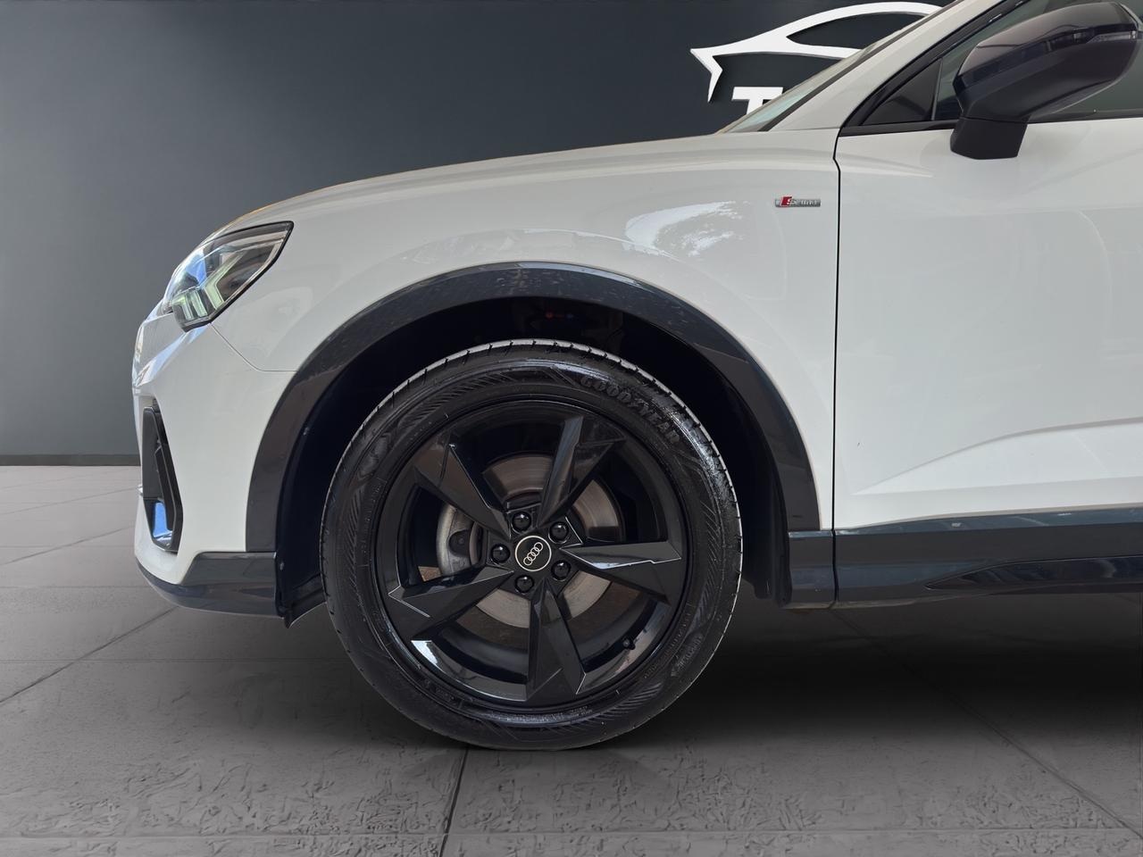 AUDI Q3 SPB 35 TDI S TRONIC S LINE EDITION - MY21