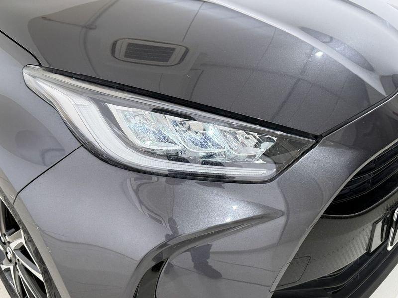 Toyota Yaris Hybrid Active MY22
