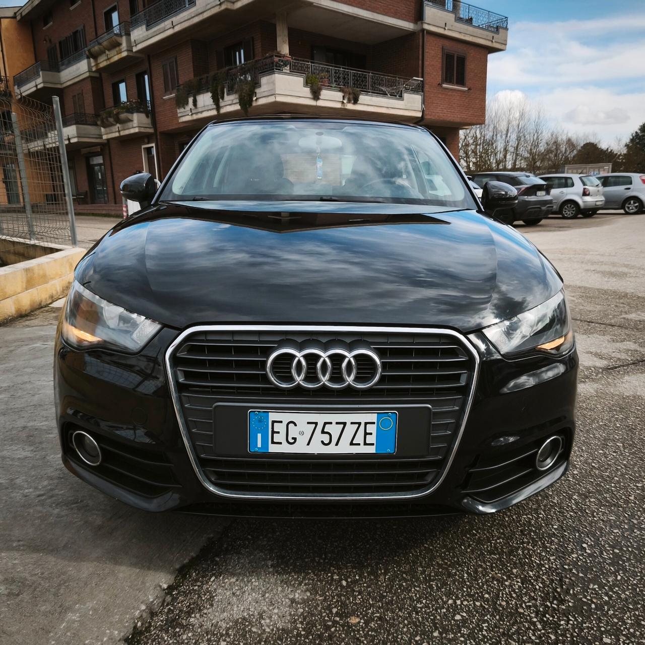 Audi A1 1.6 TDI 105 CV Ambition 3 p E5