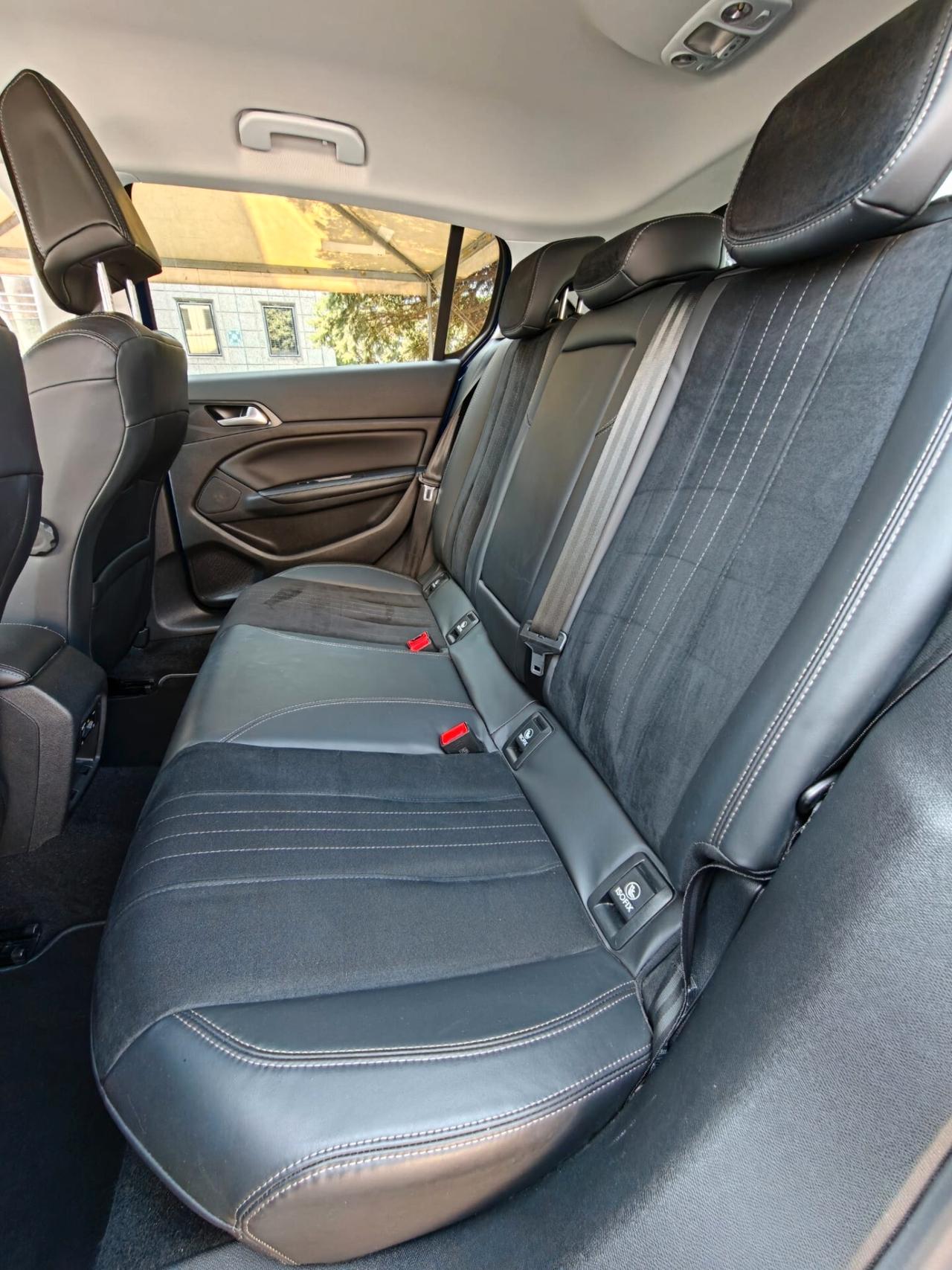 Peugeot 308 BlueHDi 120 S&S