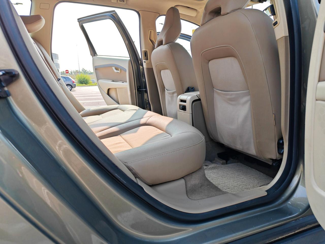 Volvo V70 2.4 DIESEL 175cv / Uniproprietario