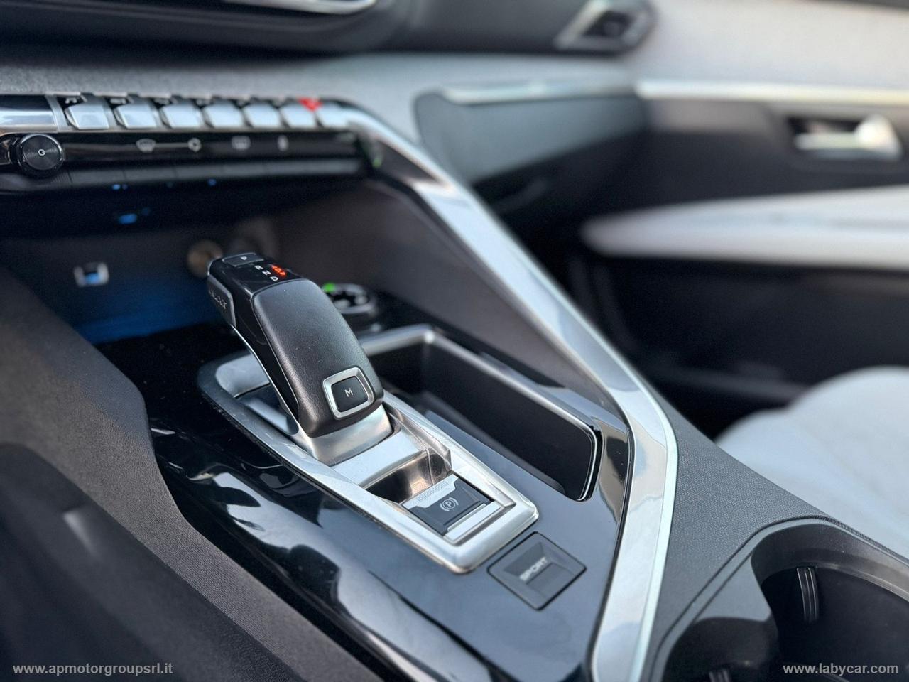 PEUGEOT 3008 BlueHDi 130 S&S EAT8 Allure